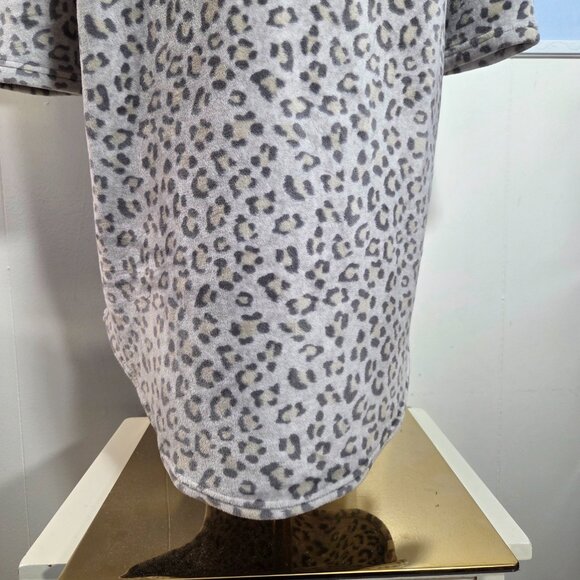 32 Degrees Heat Sleepwear Small / Medium Leopard Gray Cozy Longsleeve Nightgown - Picture 3 of 12